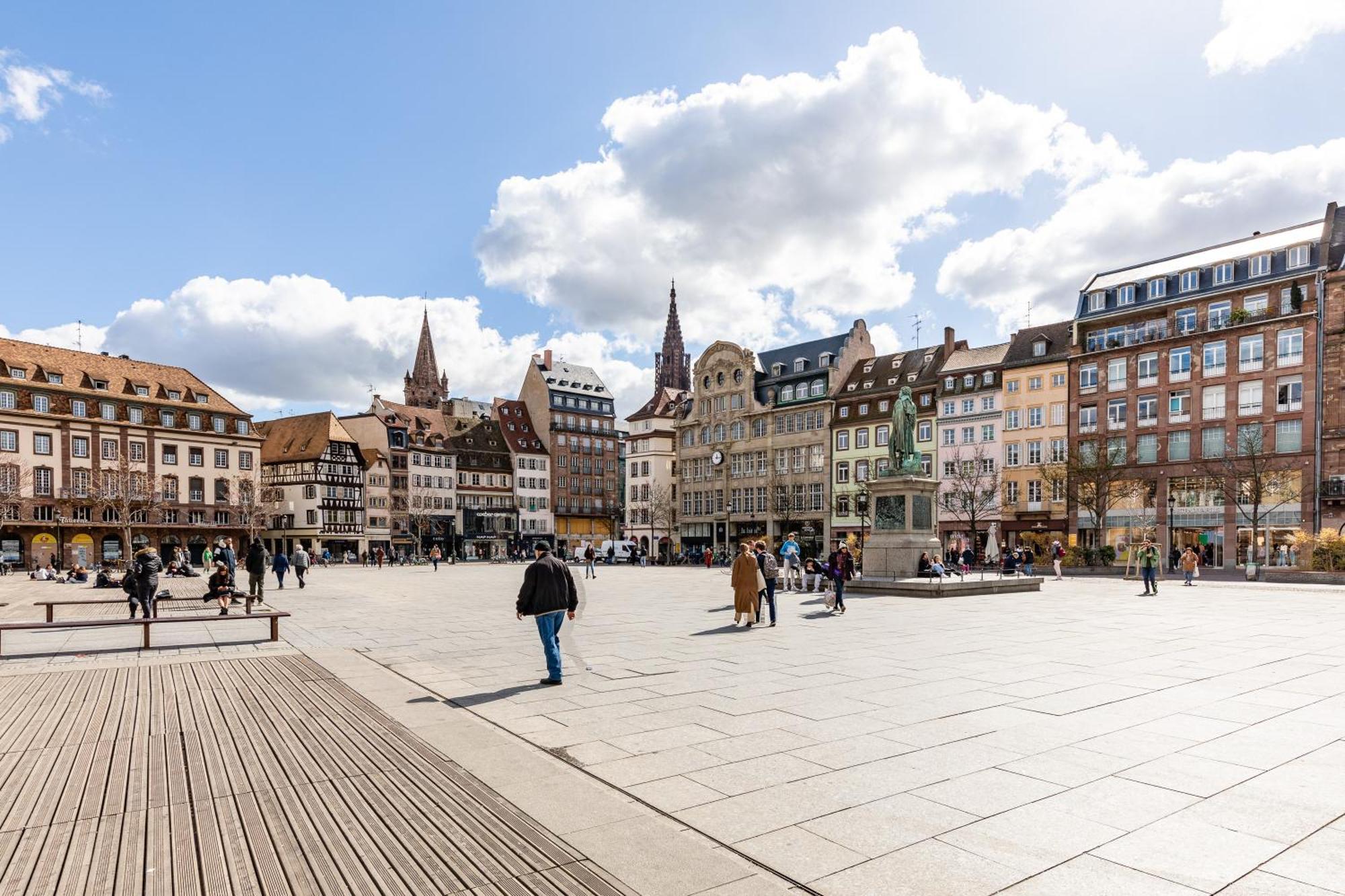 Logement Au Centre De Straßburg Exterior foto